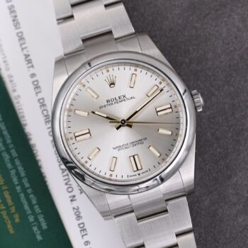 Rolex Oyster Perpetual 41 124300 Silver Dial NEW 2024