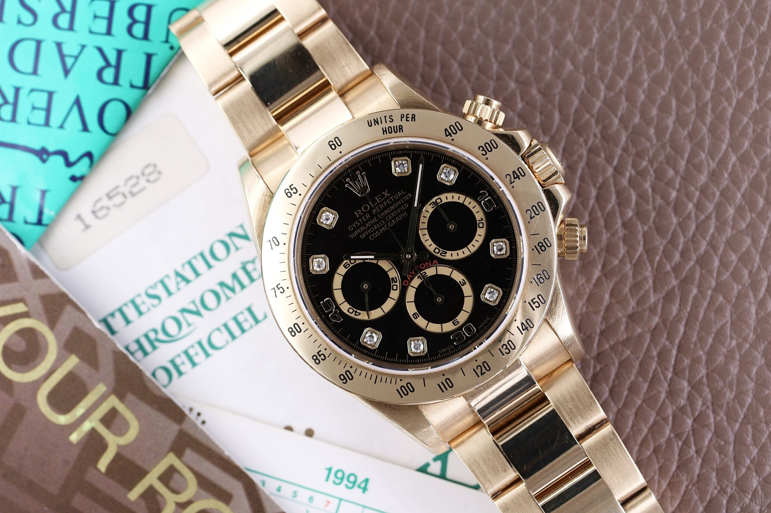 Rolex Daytona 16528 Black Diamond Dial Full Set 1994 Rolex Daytona 16528 Black Diamond Dial Full Set 1994
