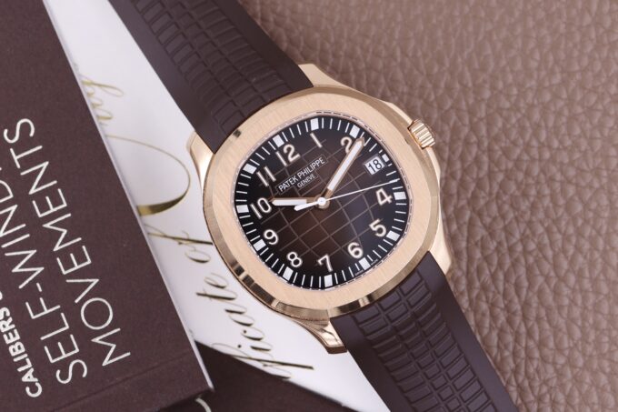 Patek Philippe Aquanaut 5167R Full Set 2019