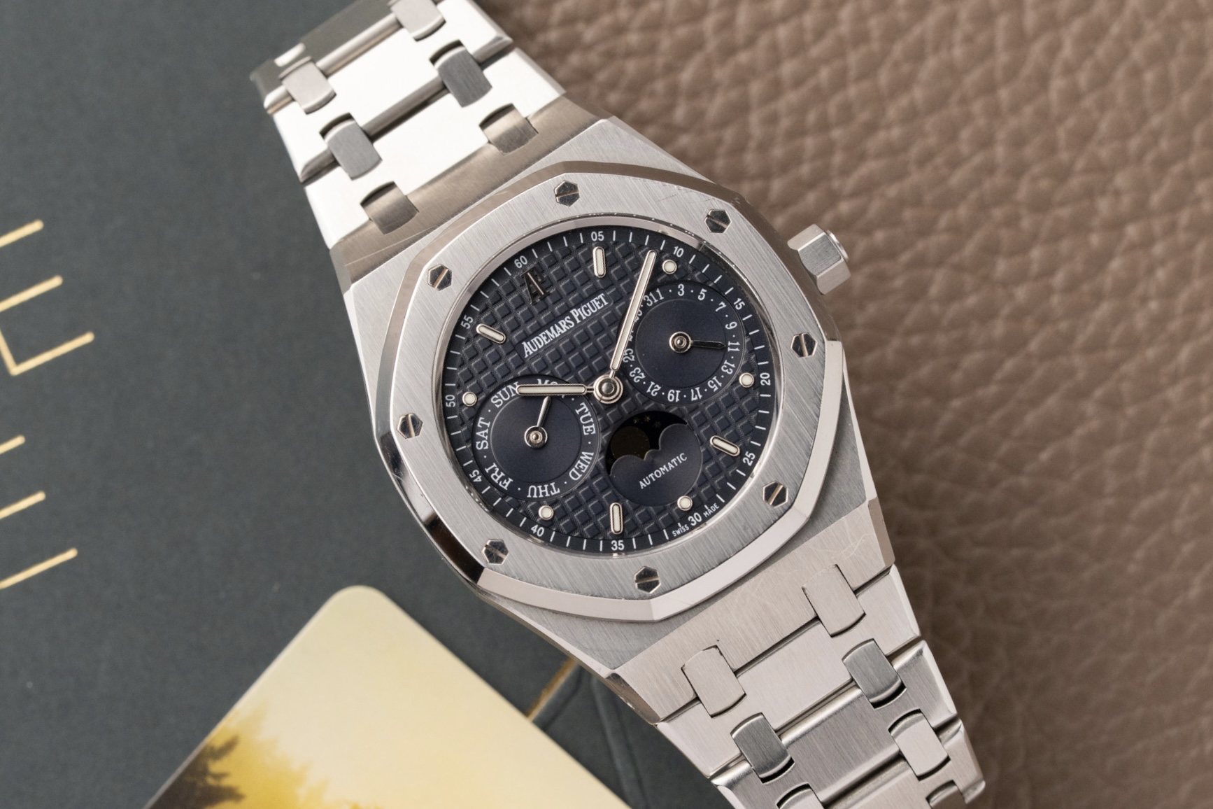 Audemars Piguet Royal Oak Day-Date Moonphase Blue Dial 25594ST Box & AP Extract 1998 Audemars Piguet Royal Oak Day-Date Moonphase Blue Dial 25594ST Box & AP Extract 1998