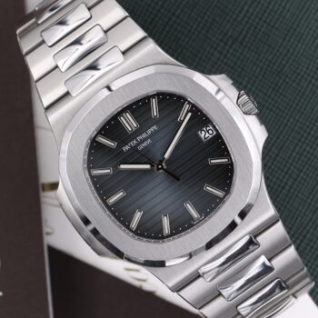 Patek Philippe Nautilus 5711 Full Set 2016